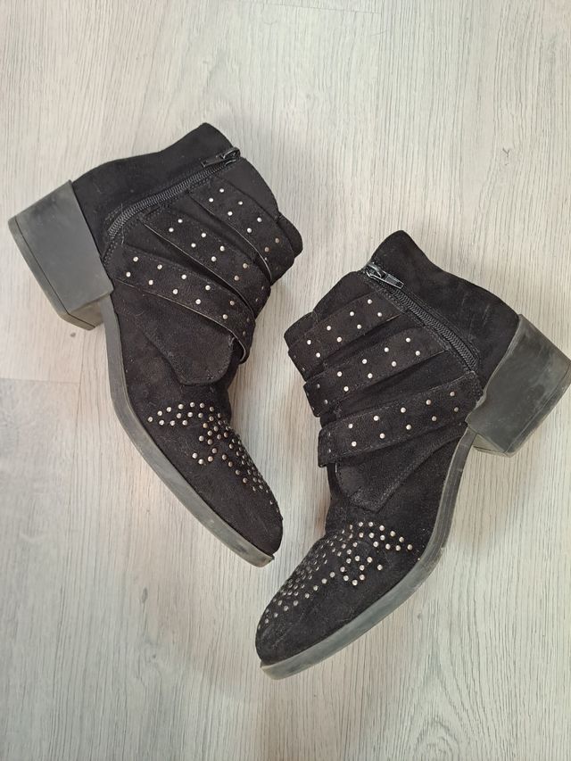 Botines negros 39