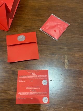 Pendientes y pulsera a juego de Uno de 50