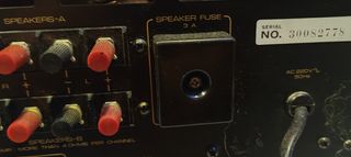 Amplificador Onkyo TX 2000