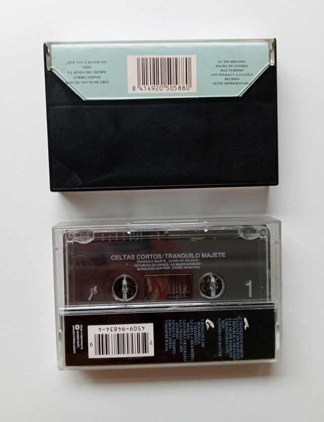 2 cintas cassette, CELTAS CORTOS