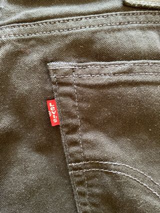 Pantalones negros Levis
