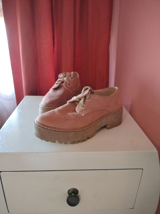 Zapato de ante, T-37