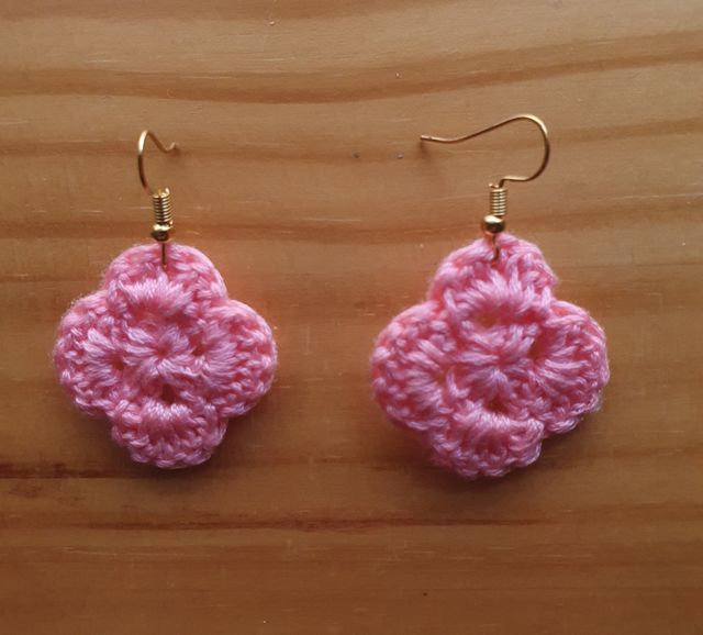 Brincos de crochet