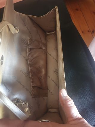 Zapato y bolso beige fiesta.