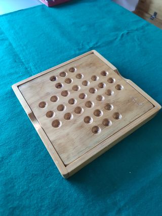 Juego de mesa Solitario de bolas artesan
