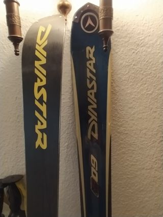 Esquís DYNASTAR Carving