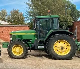 John Deere 7610