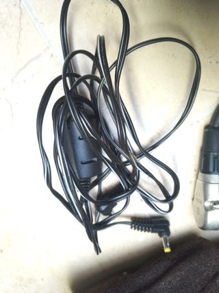 Cámara profesional JVC GY HD 100