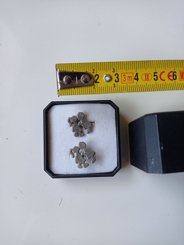 Pendientes pareja niños