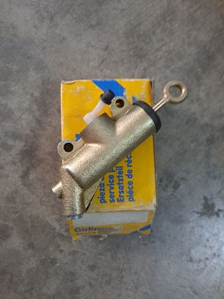 SIMCA 1000 bomba de embrague