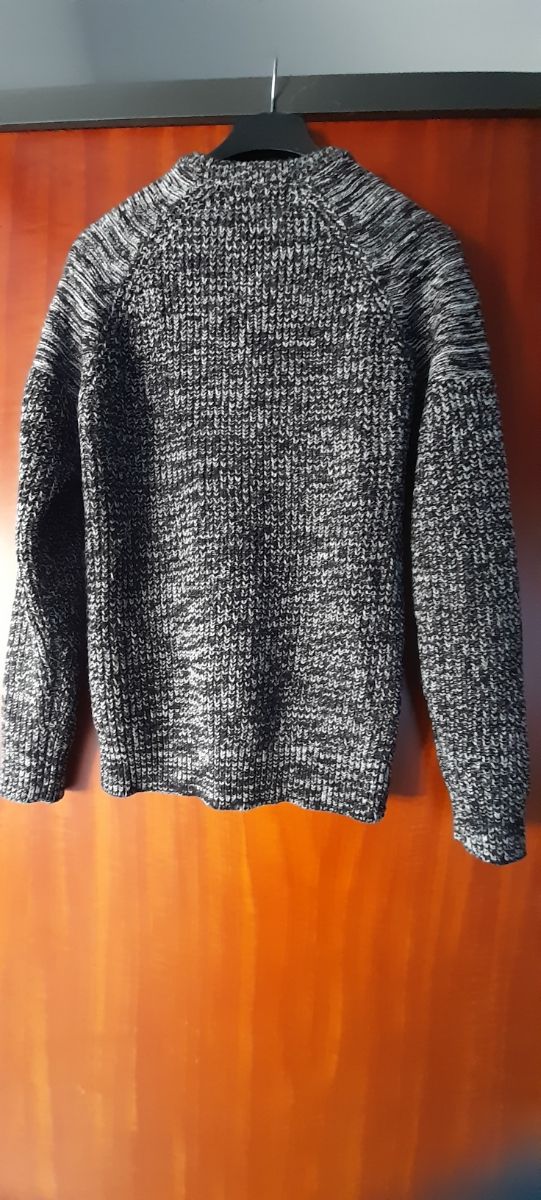 Maglione nero melage comodo e bello