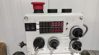 Torno cnc paralelo manual, no uso profesional.