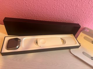 Pack Apple Watch SE 44mm LTE Nike Edition