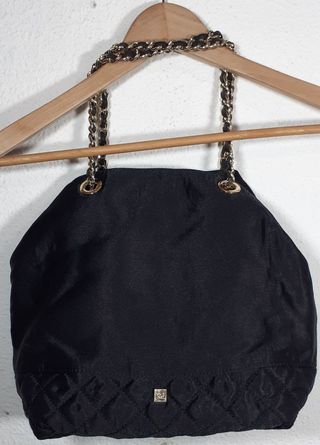 Bolso Purificación Garcia, en muy buen estado