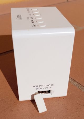 Radio cocina bluetooth con luz, USB y batería