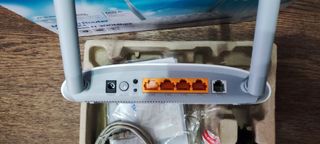 Modem router adsl wireless N 300Mbps