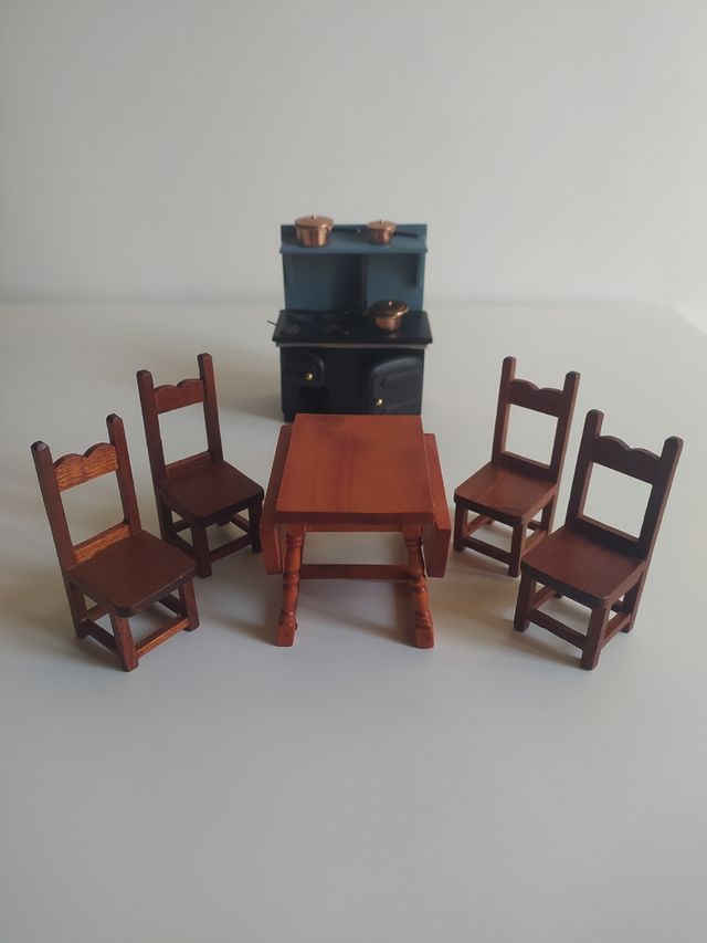 Muebles casita de juguete