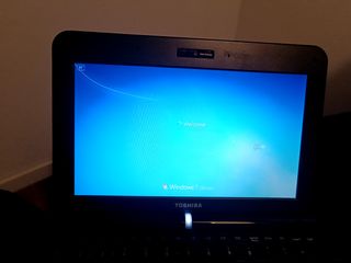 Portatil Toshiba NB200-10U