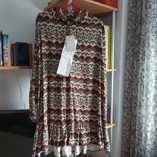 Vestido a estrenar con etiqueta 