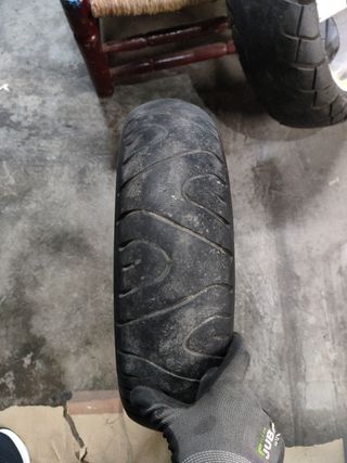 Rueda delantera Aerox