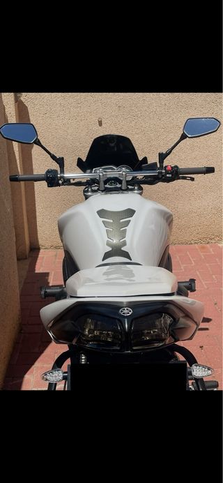 Yamaha FZ1 año 2016