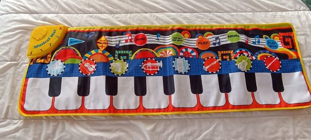 Alfombrilla musical piano