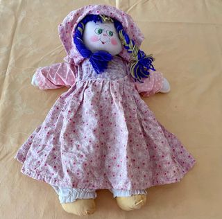 muñeca de trapo Altura: 60 cms.