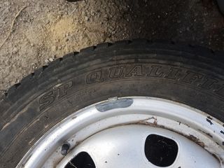 Neumatico con llanta 205 R16