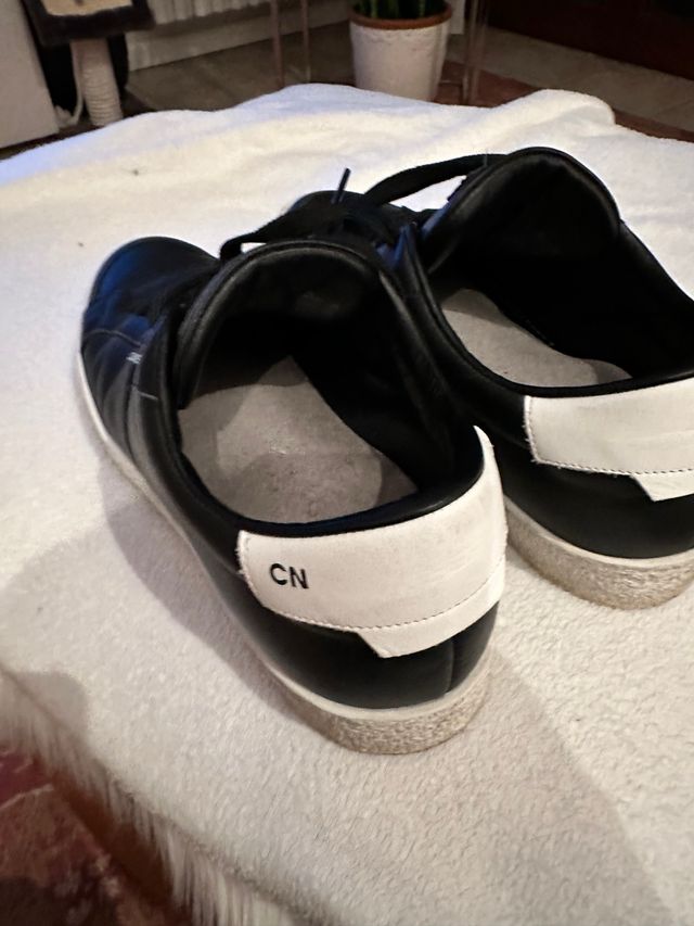 snaeker pelle costume national