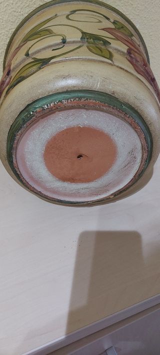 Maceta pintada