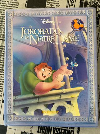 Libro ilustrado “El jorobado de Notre Dame”
