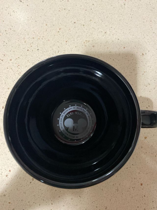 Taza Disney nueva, sin usar