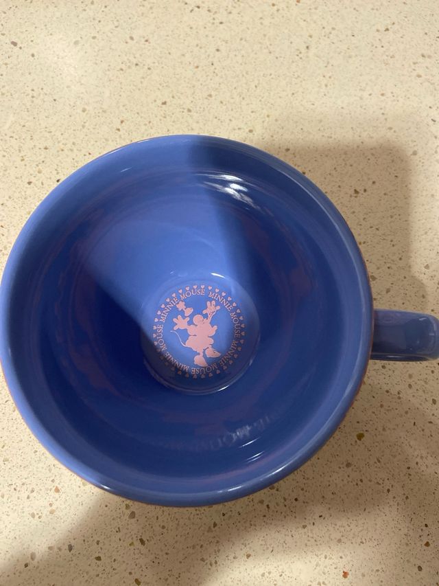 Taza Disney nueva, sin usar.