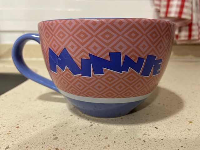 Taza Disney nueva, sin usar.
