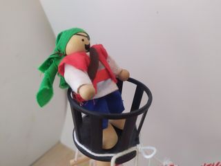 Barco pirata de madera