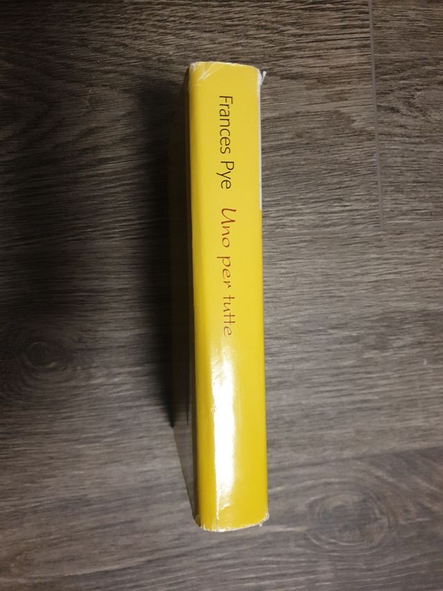 Libro "Uno per tutte"