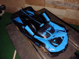 IL DIVO DUGATTI miniaturas a escala 1/32