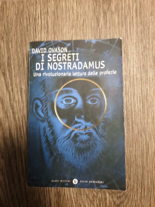 Libro "I segreti di Nostradamus"