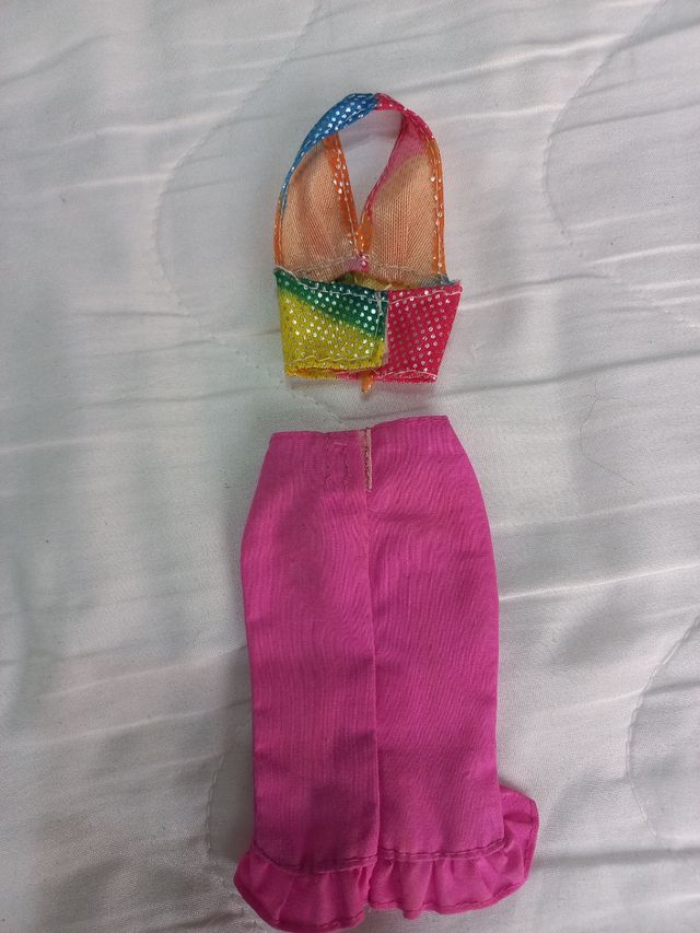 Ropa antigua original de Barbie