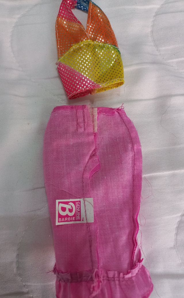 Ropa antigua original de Barbie