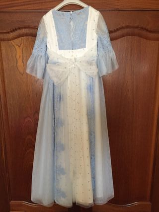 Vestido y traje de Primera Comunión