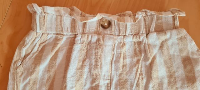 Pantalón corto lino rayas