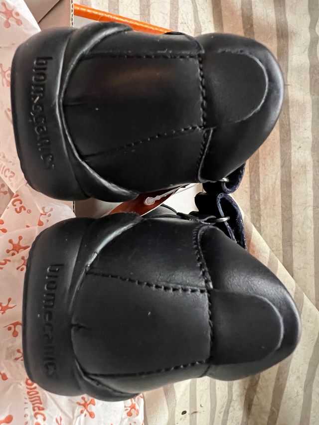 Zapatos Biomecanic Nuevos N23