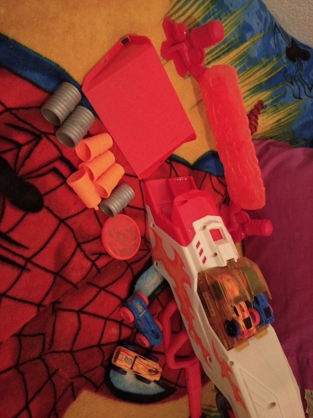 Pistola grande Dispara coches Nerf