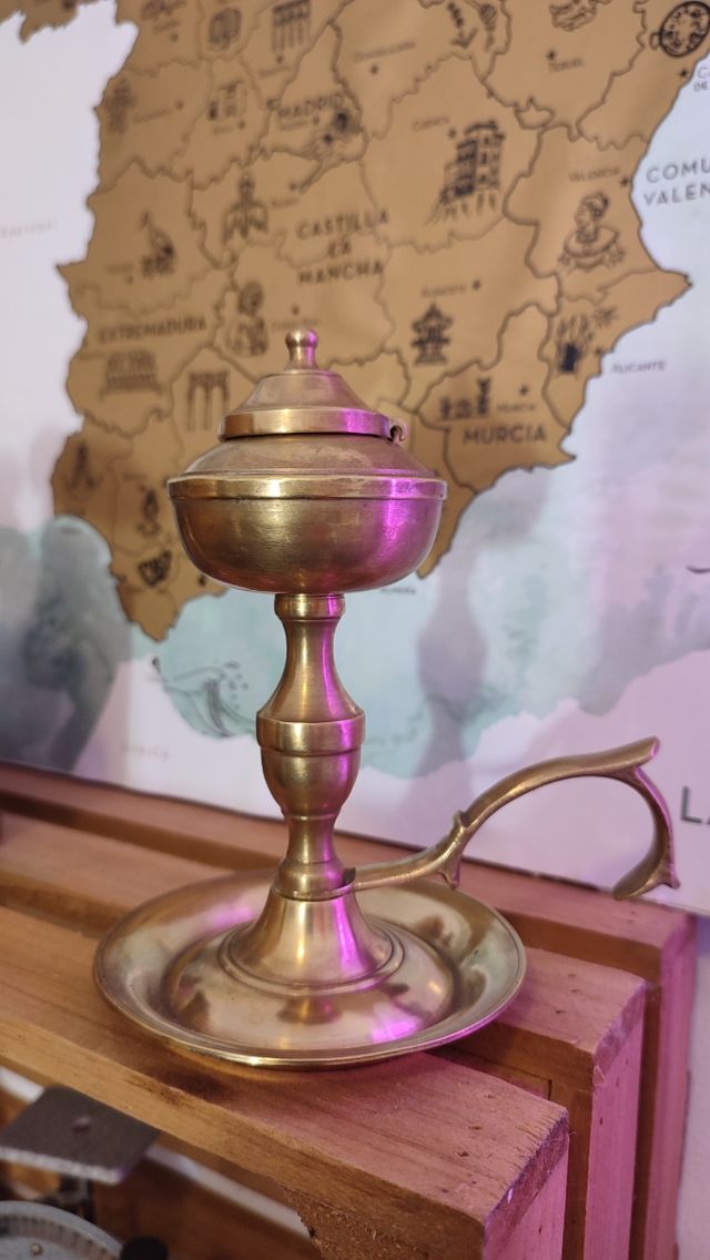 Palmatoria de bronce