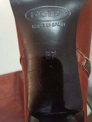 Botas marrones, 37