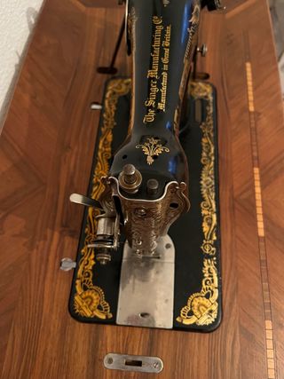 Maquina de coser Singer