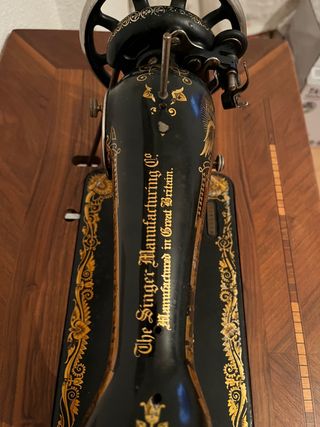 Maquina de coser Singer