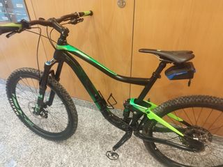 Bicicleta de montaña marca giang