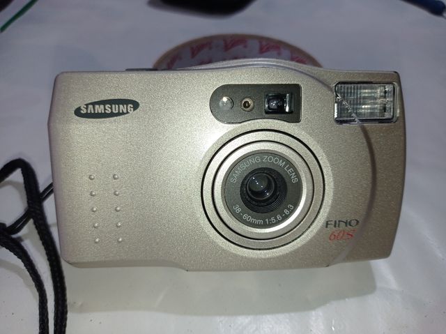 Lote cámaras, grabadora, radio Fm